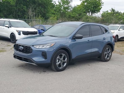 2025 Ford Escape ST-Line