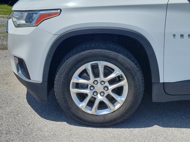 2018 Chevrolet Traverse LT Cloth