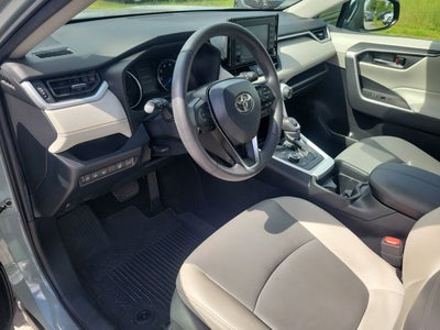 2021 Toyota RAV4 Hybrid LE