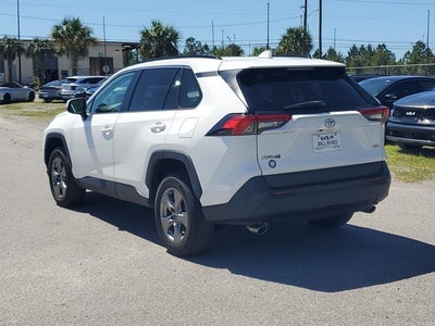 2023 Toyota RAV4 XLE