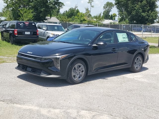 2026 Kia K4 LX