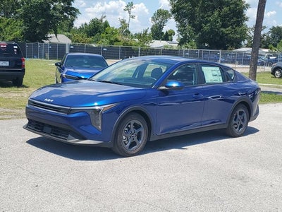 2026 Kia K4 LXS