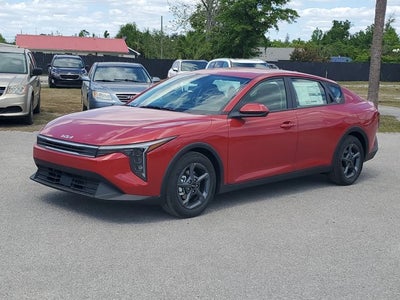 2026 Kia K4 LXS