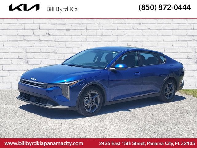 2025 Kia K4 LXS AT's photo