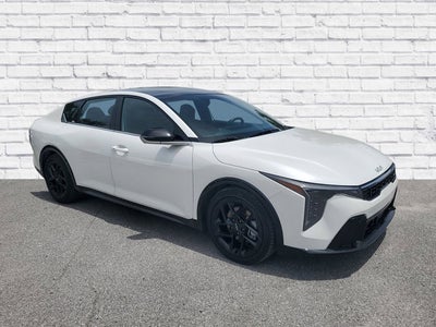 2025 Kia K4 GT-Line Turbo
