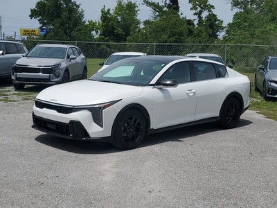 2025 Kia K4 GT-Line Turbo