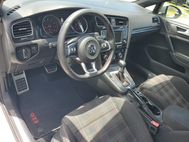 2016 Volkswagen Golf GTI S