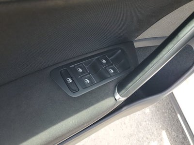 2016 Volkswagen Golf GTI S
