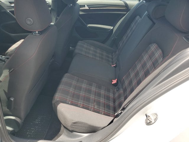 2016 Volkswagen Golf GTI S