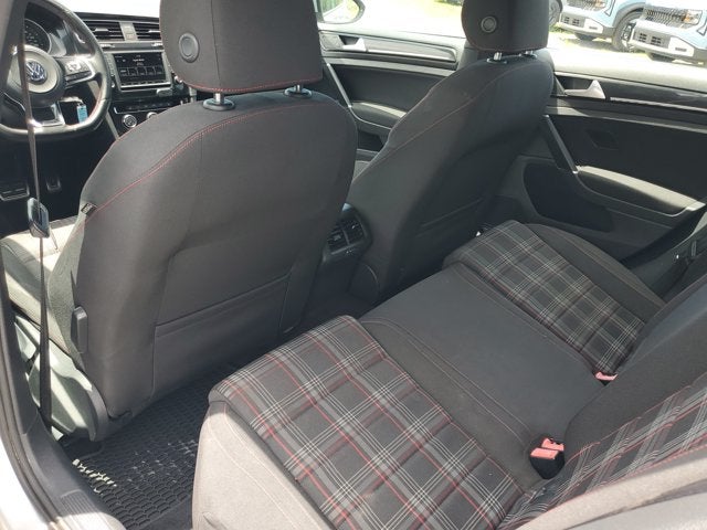 2016 Volkswagen Golf GTI S
