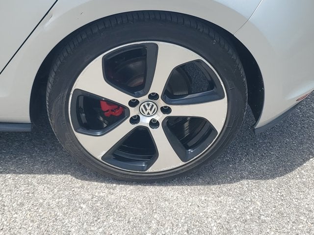 2016 Volkswagen Golf GTI S