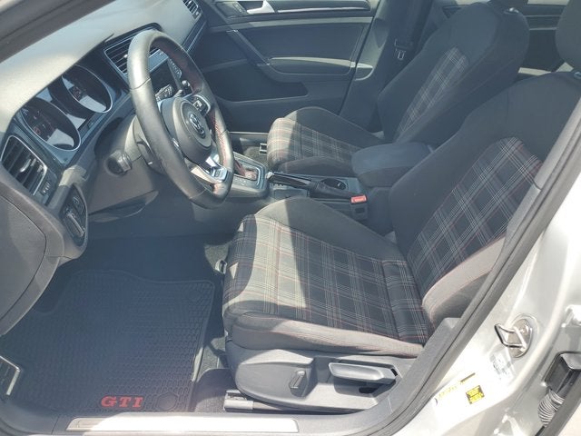 2016 Volkswagen Golf GTI S