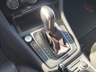 2020 Volkswagen Golf GTI S