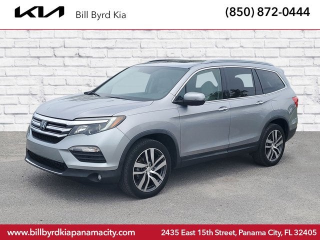 2017 Honda Pilot 4WD Touring's photo