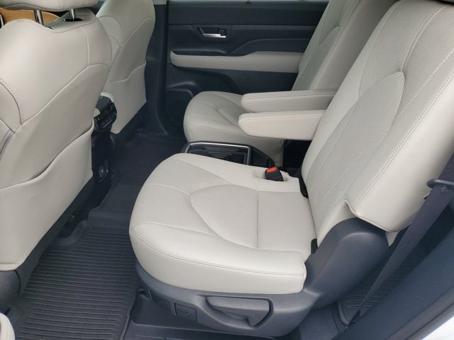 2024 Toyota Grand Highlander Limited XLE