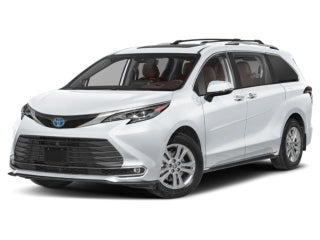 2025 Toyota Sienna Platinum