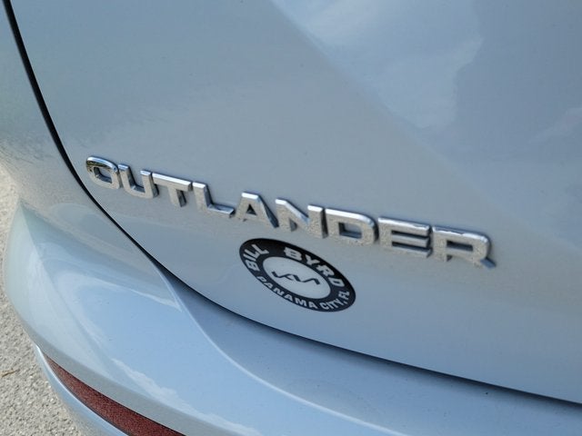 2023 Mitsubishi Outlander SEL