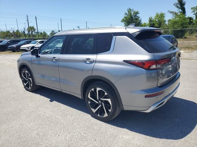 2022 Mitsubishi Outlander SEL