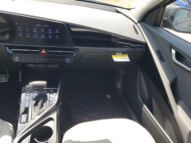 2025 Kia Niro EX Touring