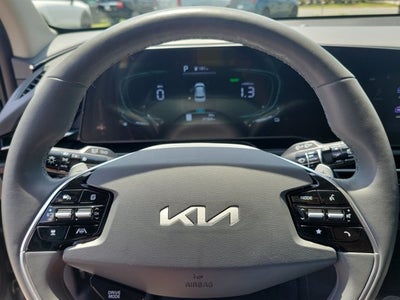 2024 Kia Niro SX Touring