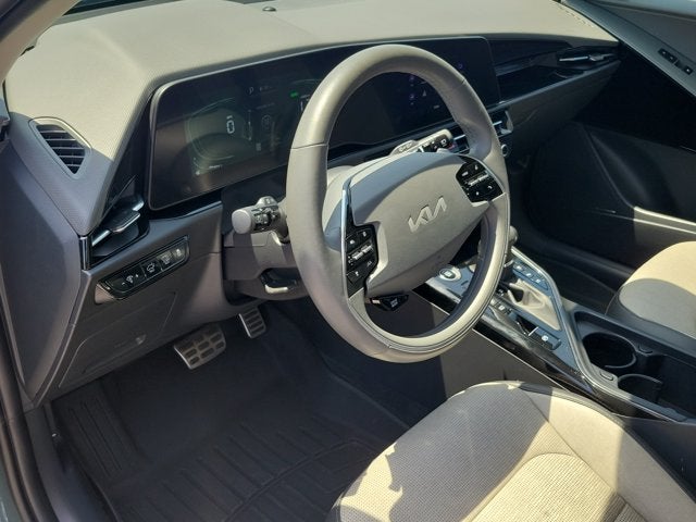 2024 Kia Niro SX Touring