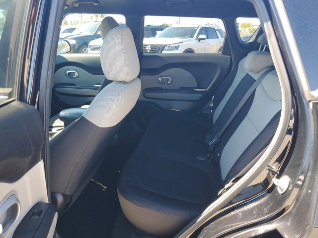 2015 Kia Soul Base