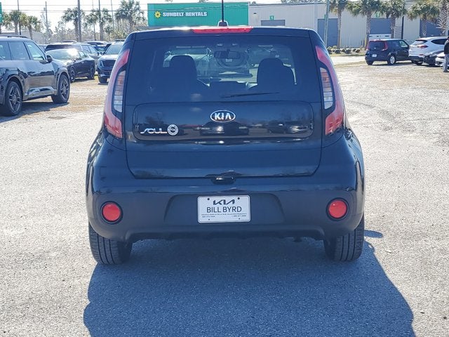 2017 Kia Soul Base