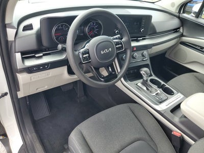 2023 Kia Carnival LX