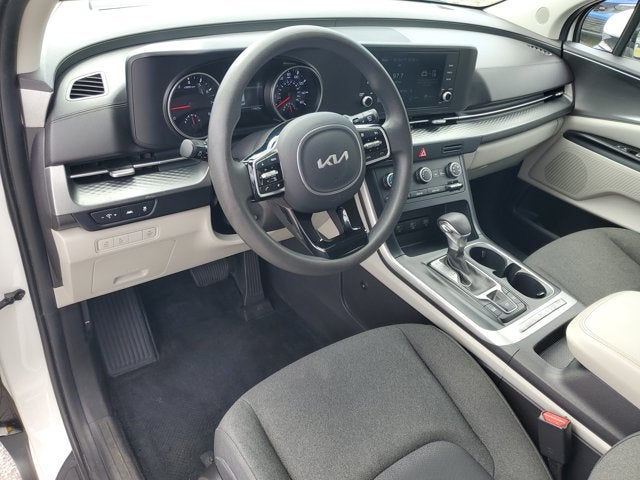 2023 Kia Carnival LX