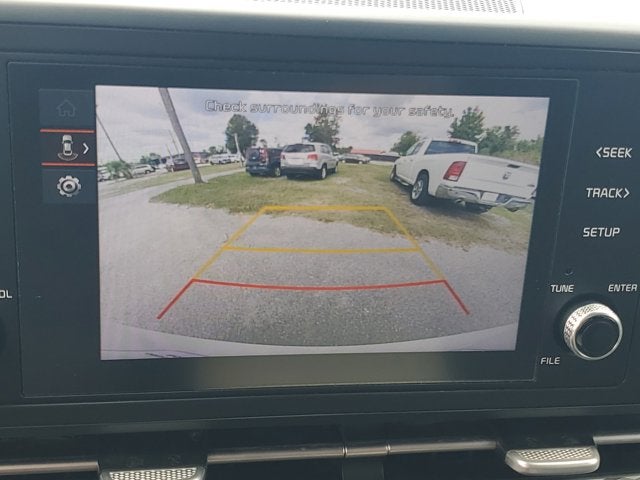 2023 Kia Carnival LX