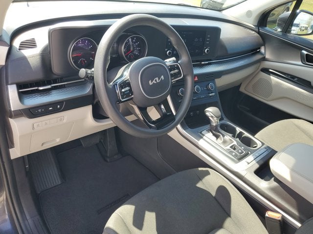 2023 Kia Carnival LX