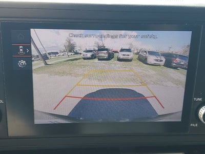 2023 Kia Carnival LX