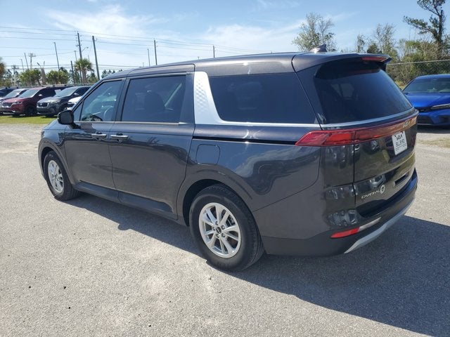 2023 Kia Carnival LX