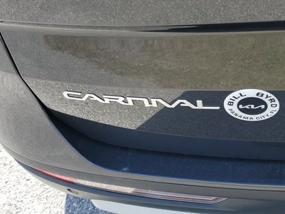 2023 Kia Carnival LX