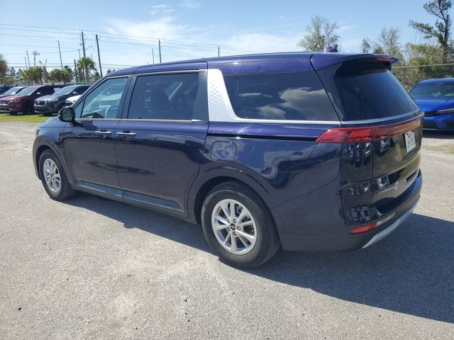 2023 Kia Carnival LX