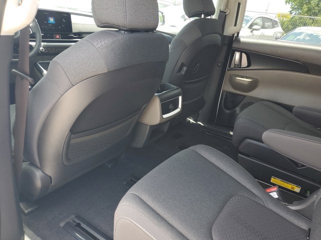 2026 Kia Carnival LX