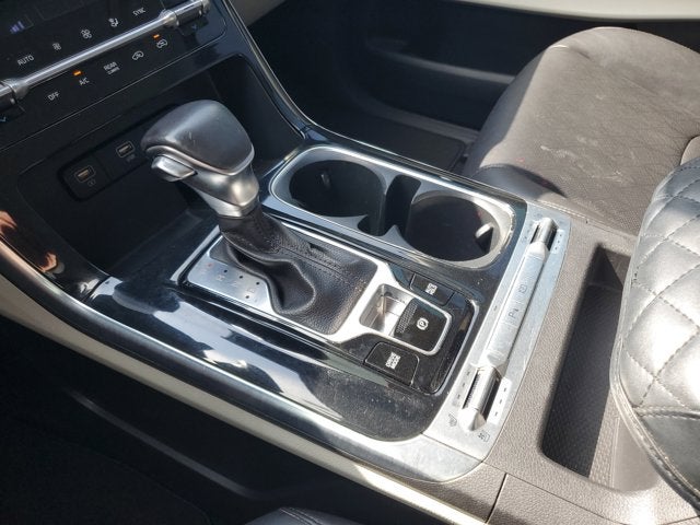 2022 Kia Carnival SX