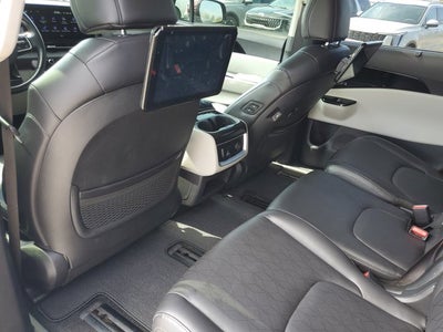 2022 Kia Carnival SX